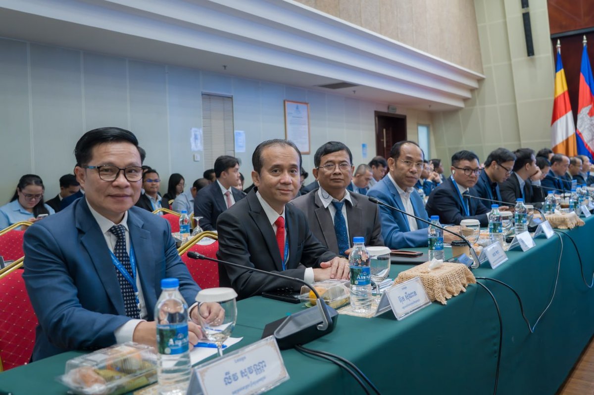 副总理翁赛维苏指导法律改革委员会工作