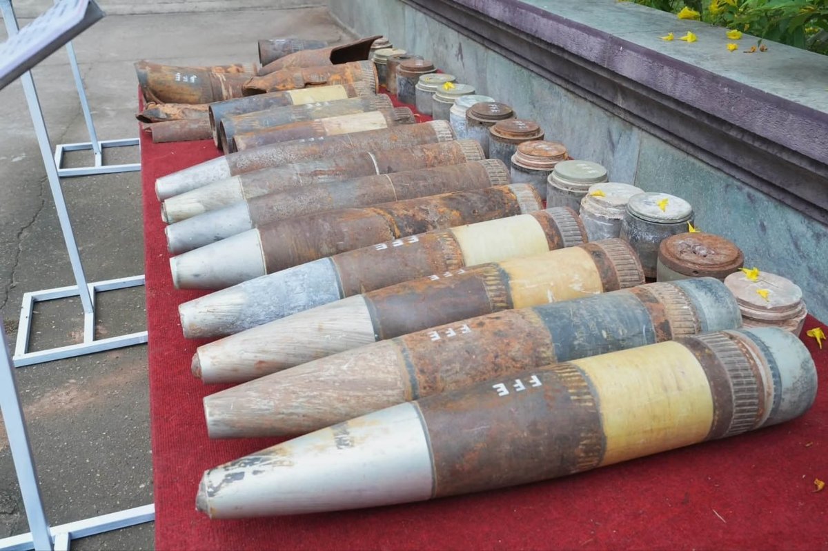 柬埔寨排雷中心展示边境地区遗留爆炸物现状