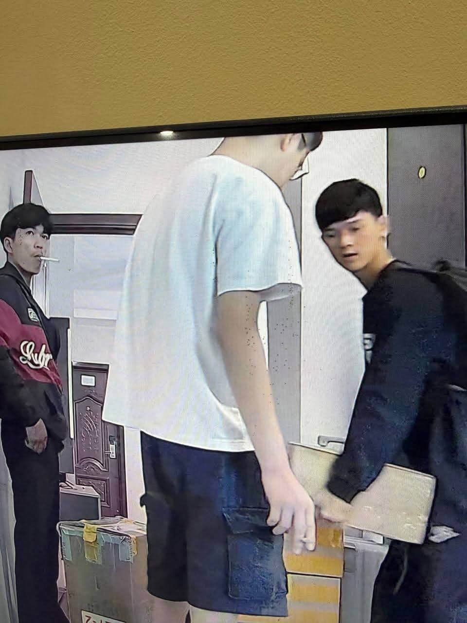 金边棉芷区警方查获近2万张SIM卡 捣毁网诈窝点
