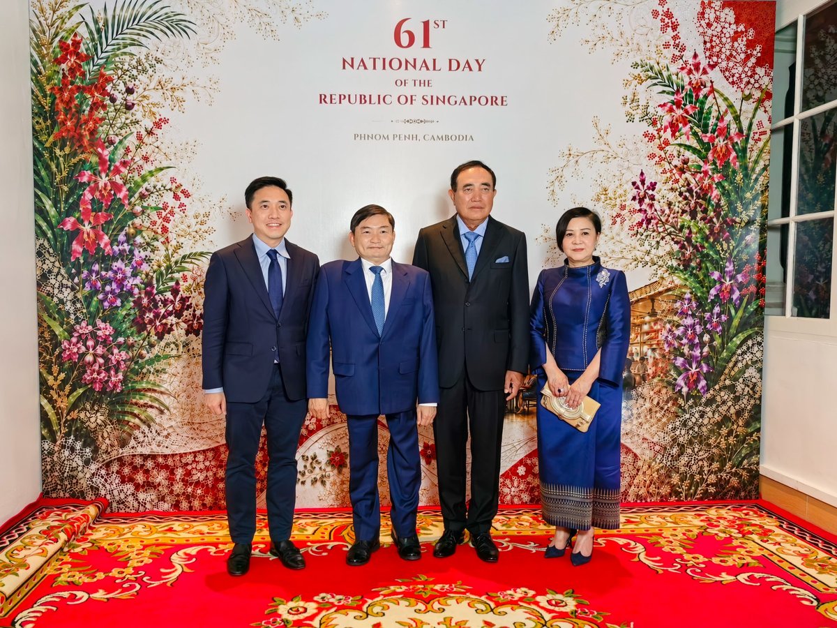 劳工部部长出席新加坡国庆招待会 强化双边合作