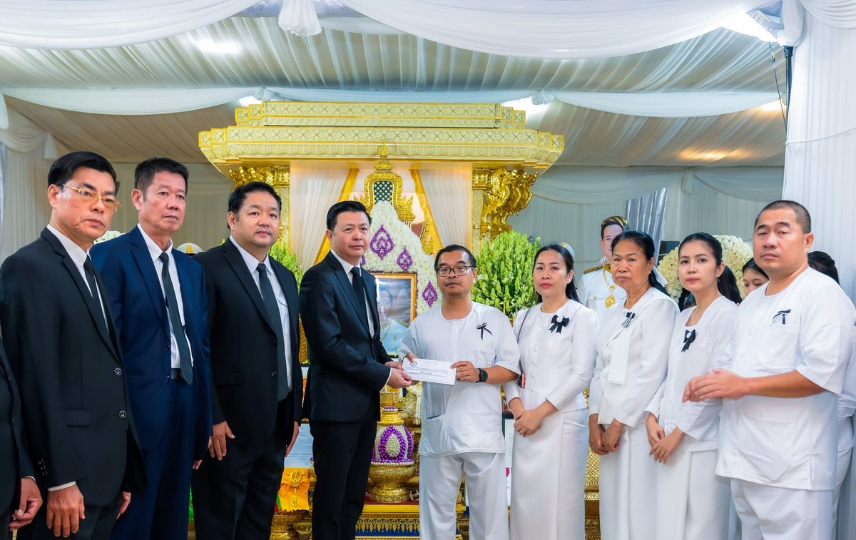 劳工部代表出席参议员葬礼 表达深切哀悼