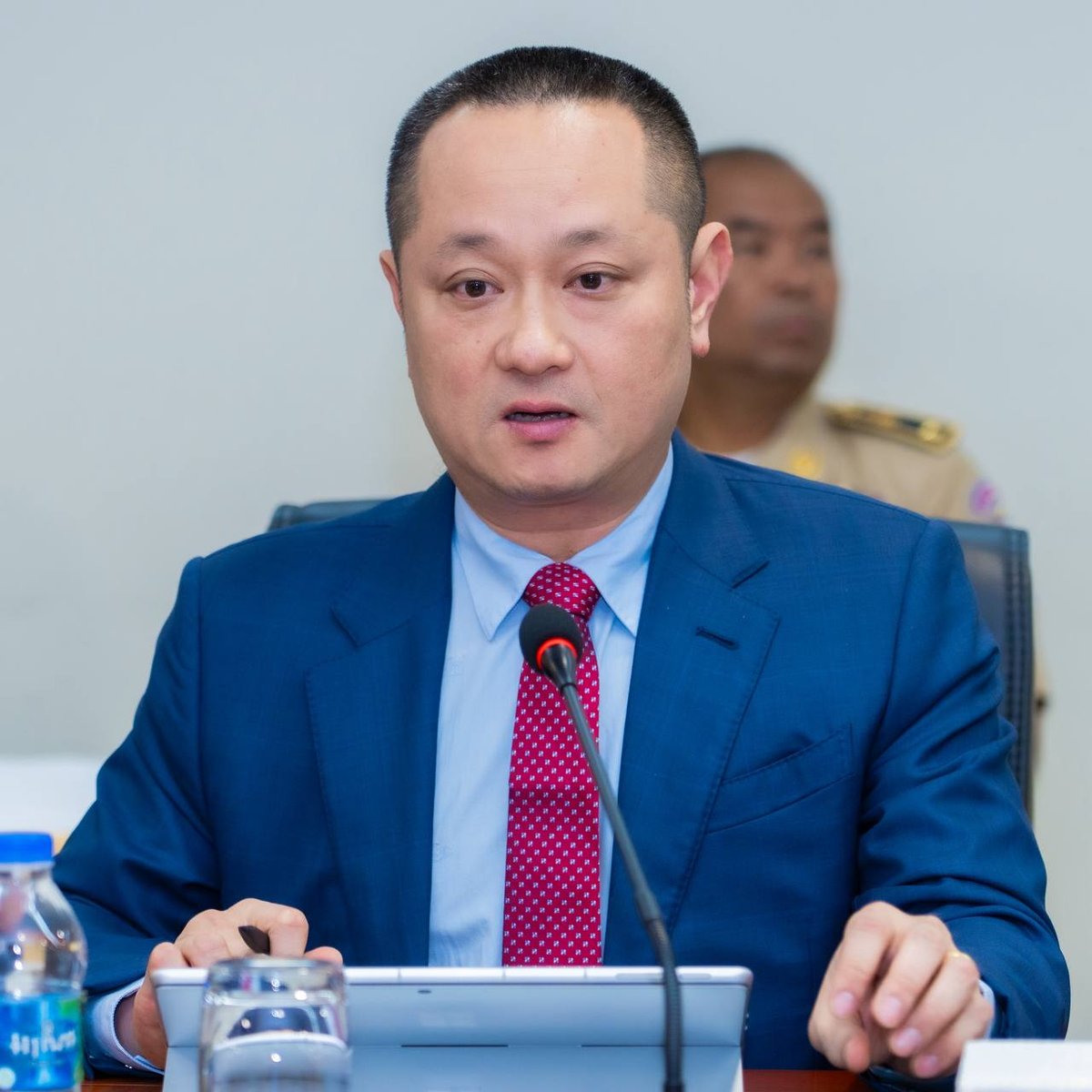 旅游部评估对华免签试点成效 旨在吸引中国游客与投资