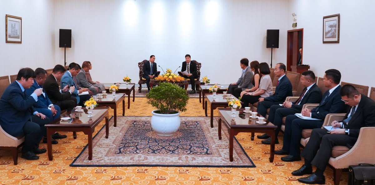 柬埔寨旅游部长与韩国商会代表讨论了“访问柬埔寨绿色季节”战略