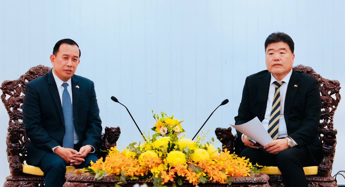 柬埔寨旅游部长与韩国商会代表讨论了“访问柬埔寨绿色季节”战略