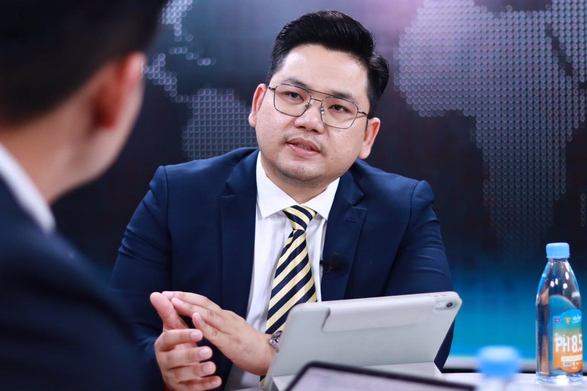 比尔布莱大学举办AI素养讲座 探讨人工智能应用