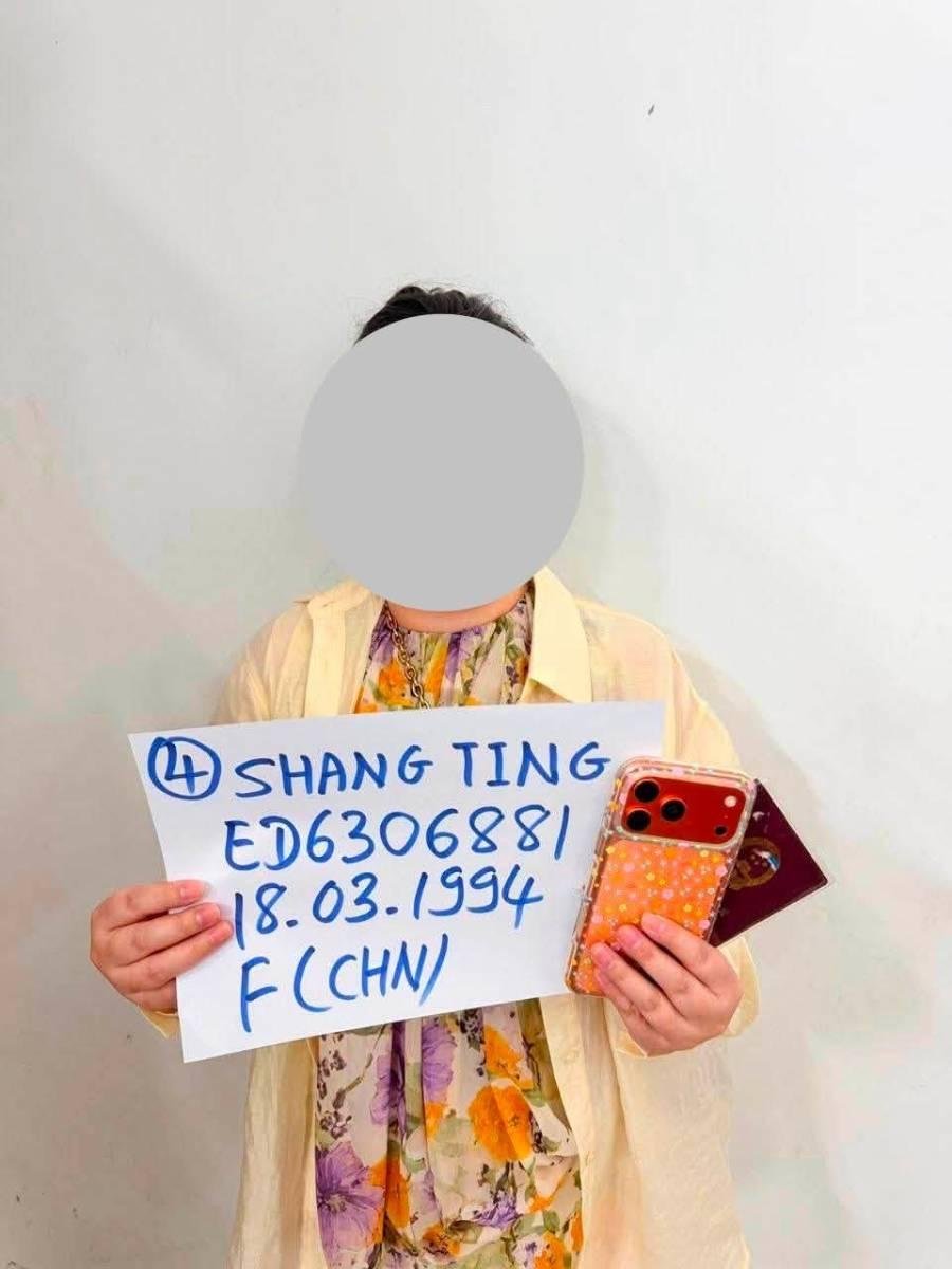 金边警方突袭钻石岛网诈窝点 抓获7名嫌疑人