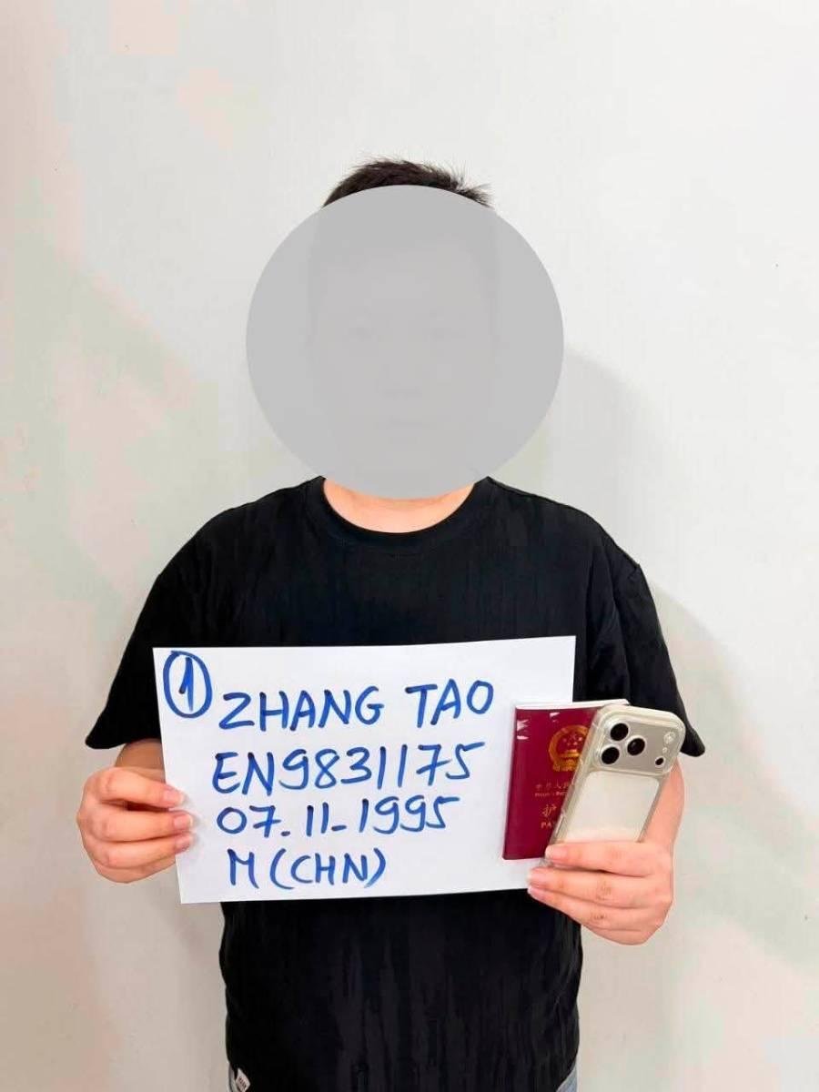 金边警方突袭钻石岛网诈窝点 抓获7名嫌疑人