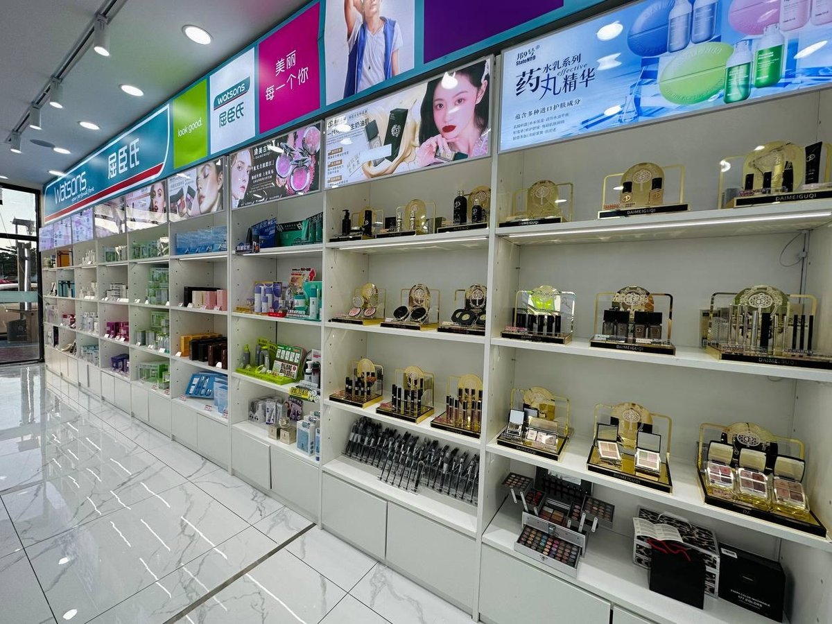 西港万达屈臣氏新店开业 全西港满$38配送
