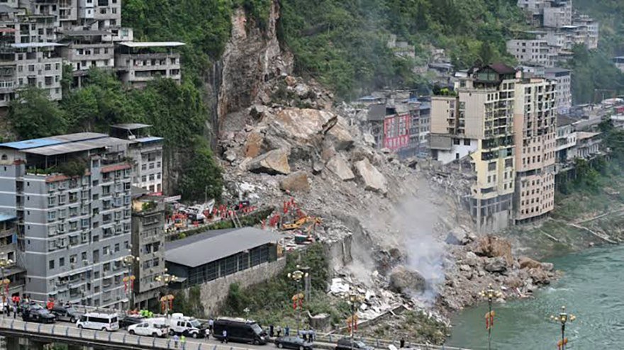 中国多地遭遇洪涝台风灾害 赴华旅客需关注航班动态