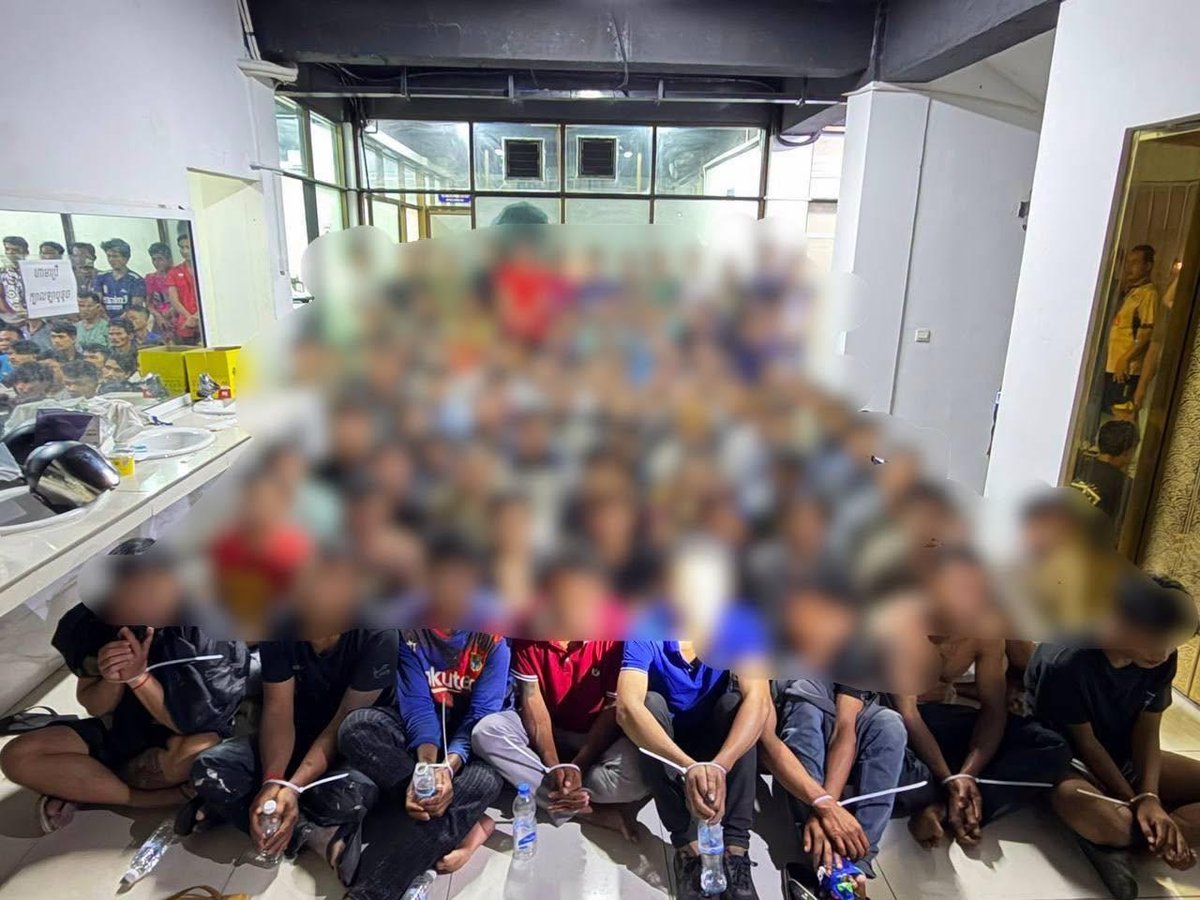 西港省警察局在3分区展开扫毒行动,抓获104名涉毒人员,其中