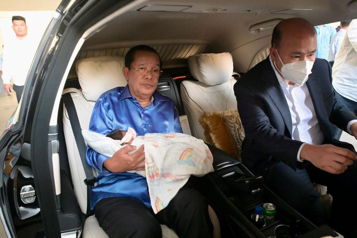 洪森分享家庭生活感悟 强调长辈关爱对亲子关系影响