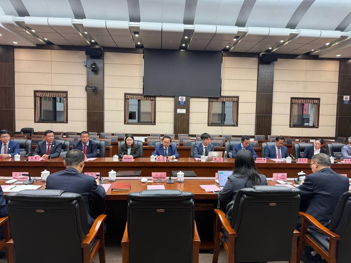 马德望省与贵阳市签署友好合作备忘录 聚焦农业