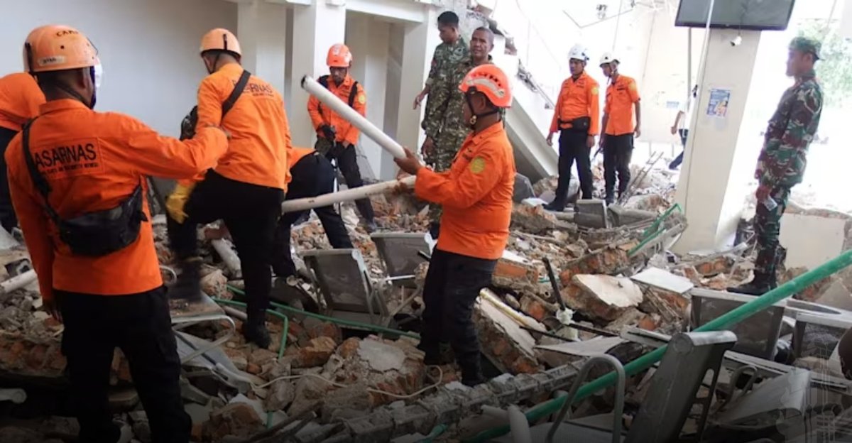 印尼地震已致38人遇难 救援工作持续进行