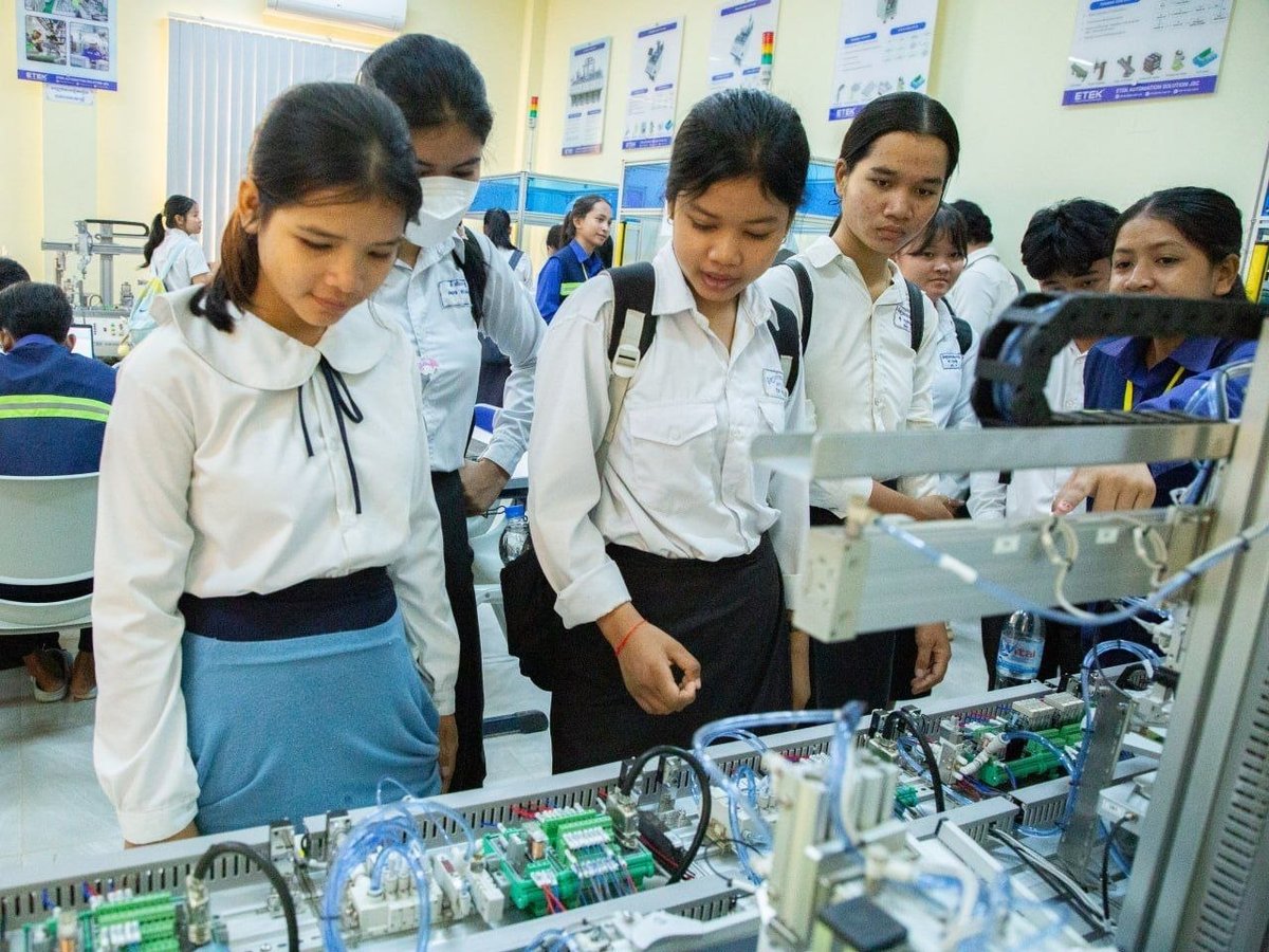 吴哥国立理工学院强化实训 提升学生职业技能