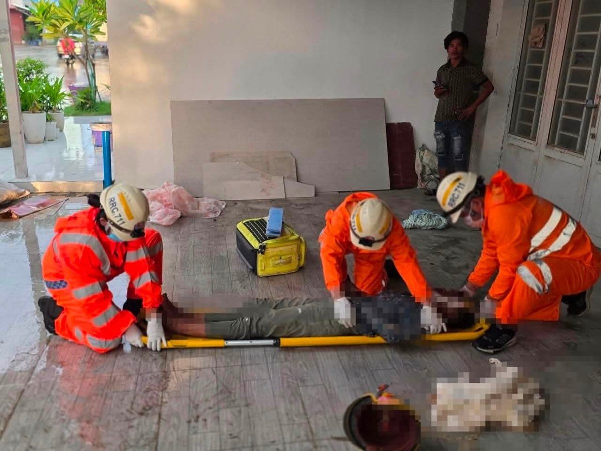 金边森速区3号公路发生摩托车相撞事故 2人受伤送医