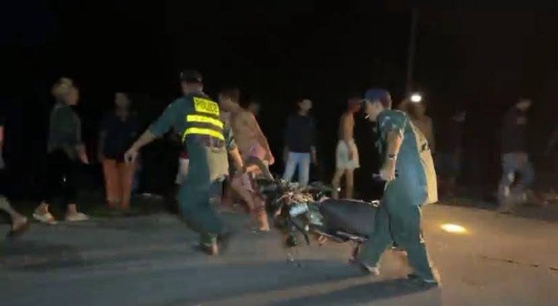 干拉省国道1号线发生严重车祸 2人当场死亡