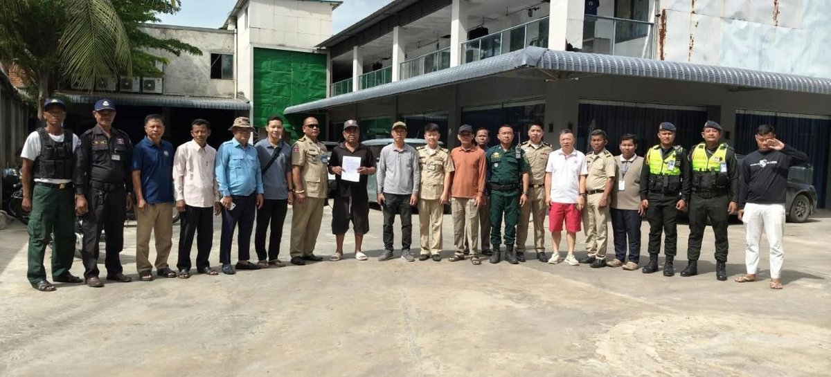 金边森速区警方联合当地行政部门,对辖区内一家中餐厅进行行政检
