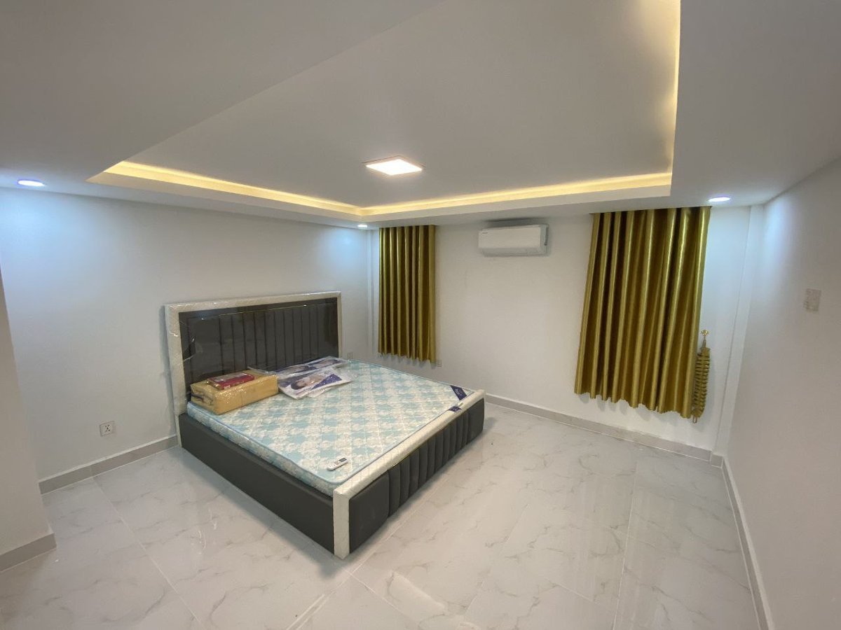 水净华桥附近OCIC小区排屋出租 月租$600家具齐全