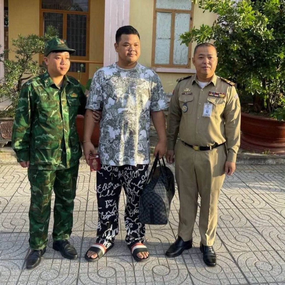 嫌疑人程皮伦被移交回柬埔寨 接受司法调查