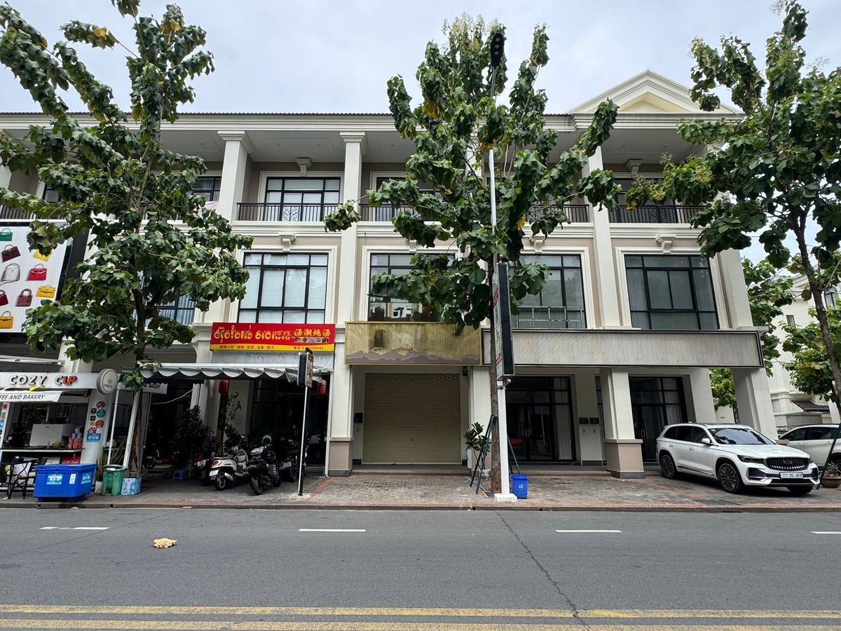 炳发集团一号路商铺出租 主路临街月租$750