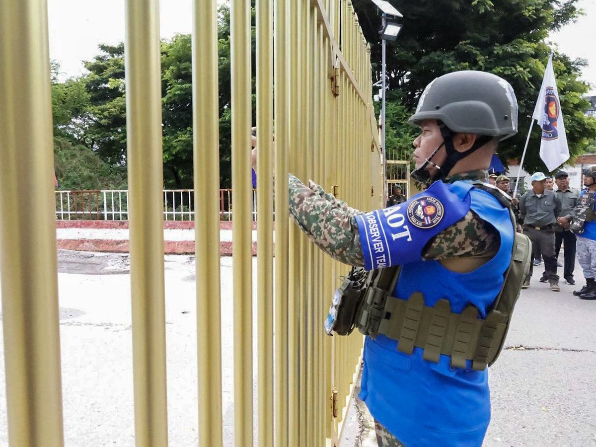 国防部协调东盟观察员考察波贝口岸 验证边境局势