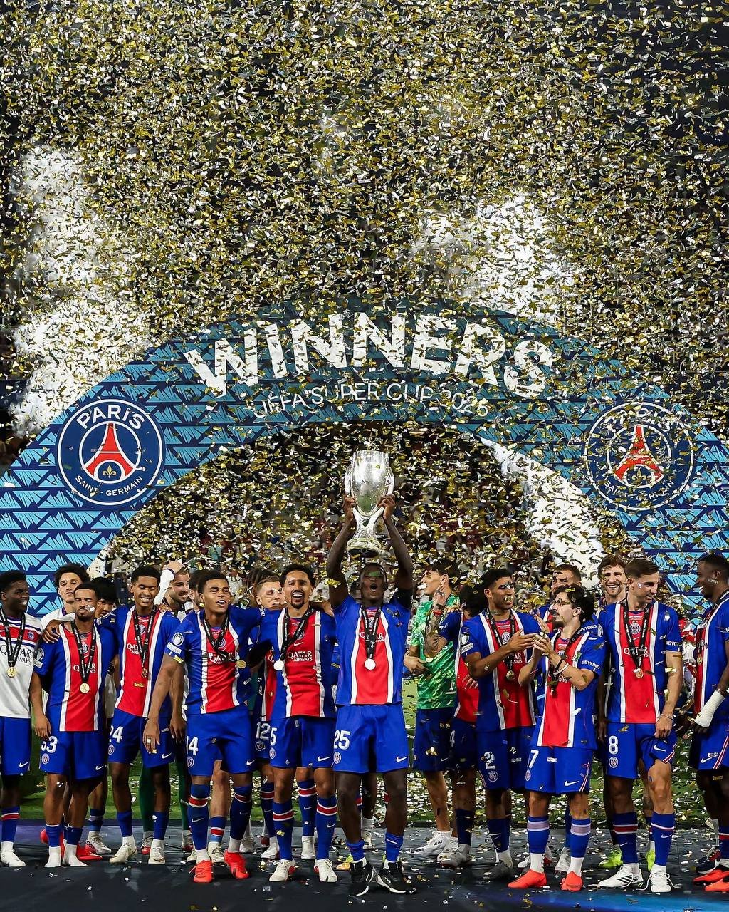 在欧洲超级杯决赛中,巴黎圣日耳曼(PSG)以2-1战胜阿斯顿