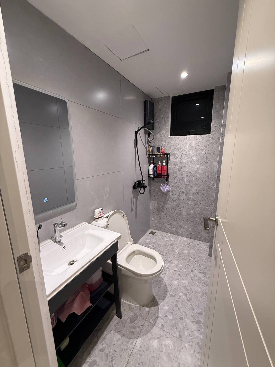 森速区Residence H公寓一房一厅招租 月租$450