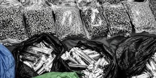 越南胡志明市捣毁跨国电子烟团伙 近70人落网