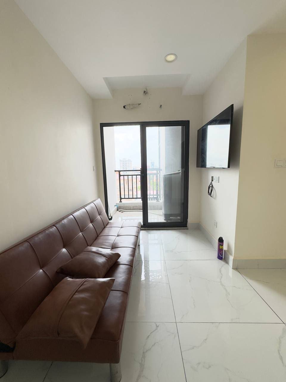 堆谷区Condo UK 548公寓出租 2房1卫带阳台 月租