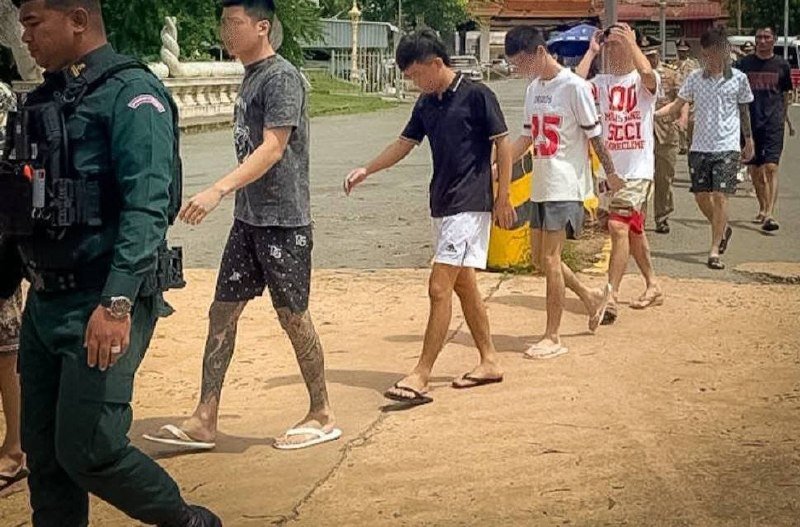 柬埔寨移民总局驱逐15名涉毒及非法居留越南籍人员