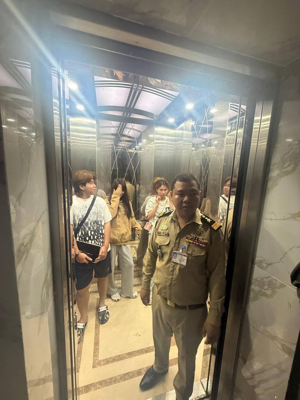 波贝警方清查9处据点 查封1处疑似电诈窝点