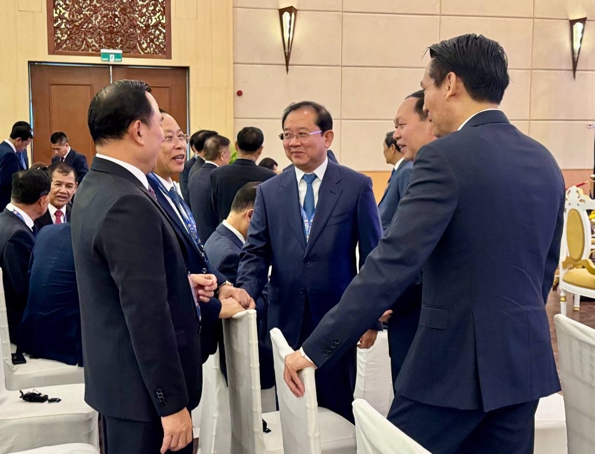 第23届东盟公共服务部长会议在暹粒开幕 洪玛奈出席
