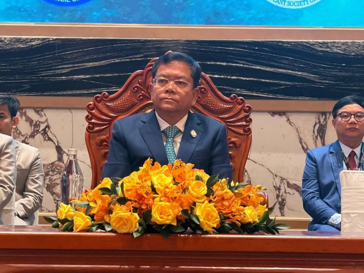 柬埔寨卫生部与柬埔寨牙科种植协会共同举办2026年度会议，探