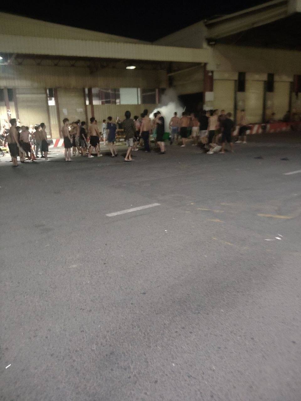 金边旧机场安置点爆发百人冲突 涉及中印籍人员