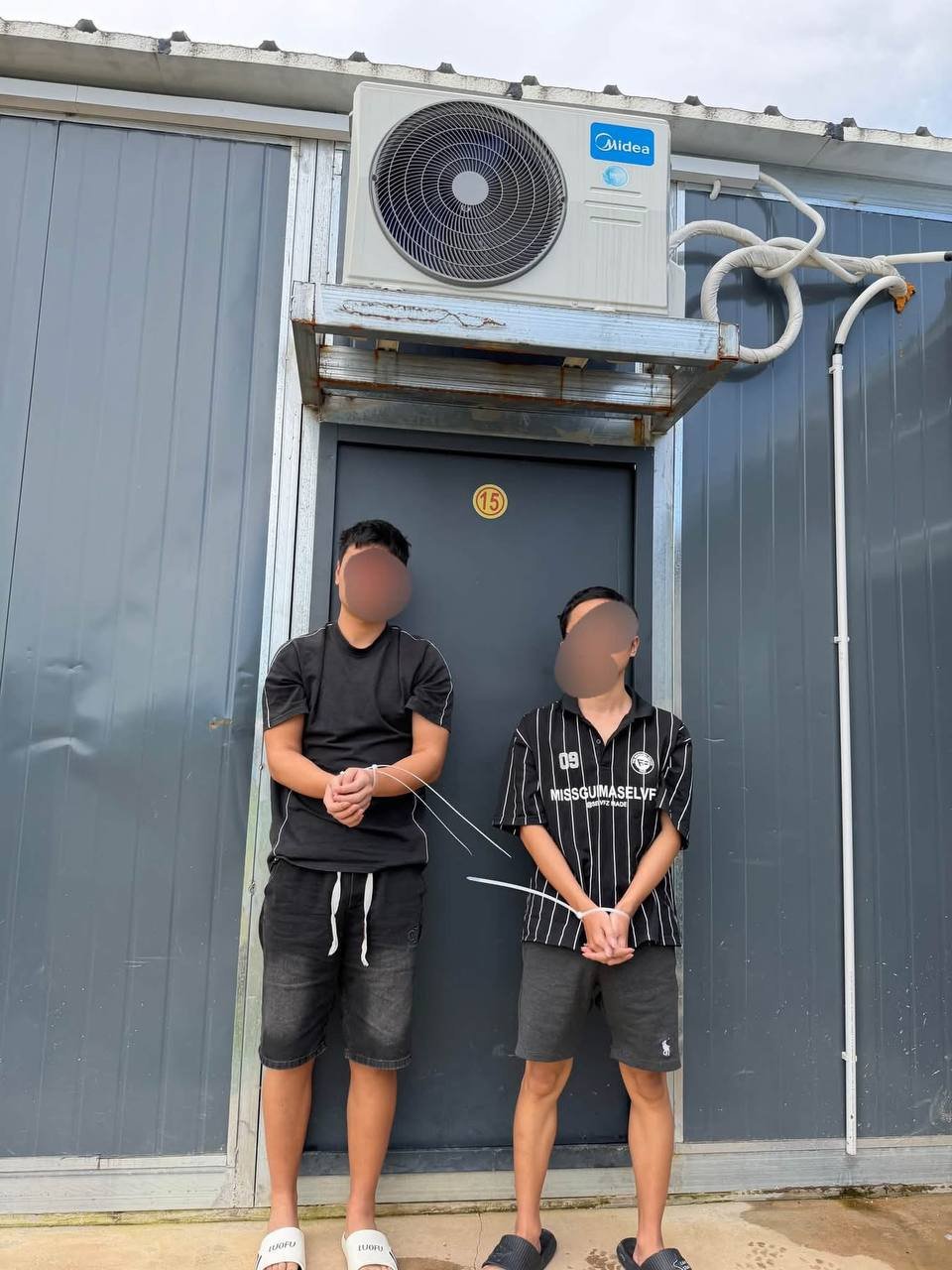巴域突查两处场所 22名中国籍男子涉网诈被查