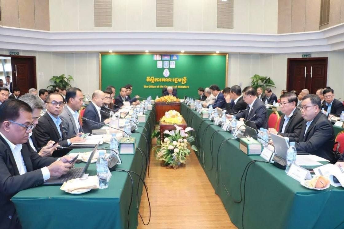 柬埔寨政府召开2026年上半年经济社会与环境分析会议