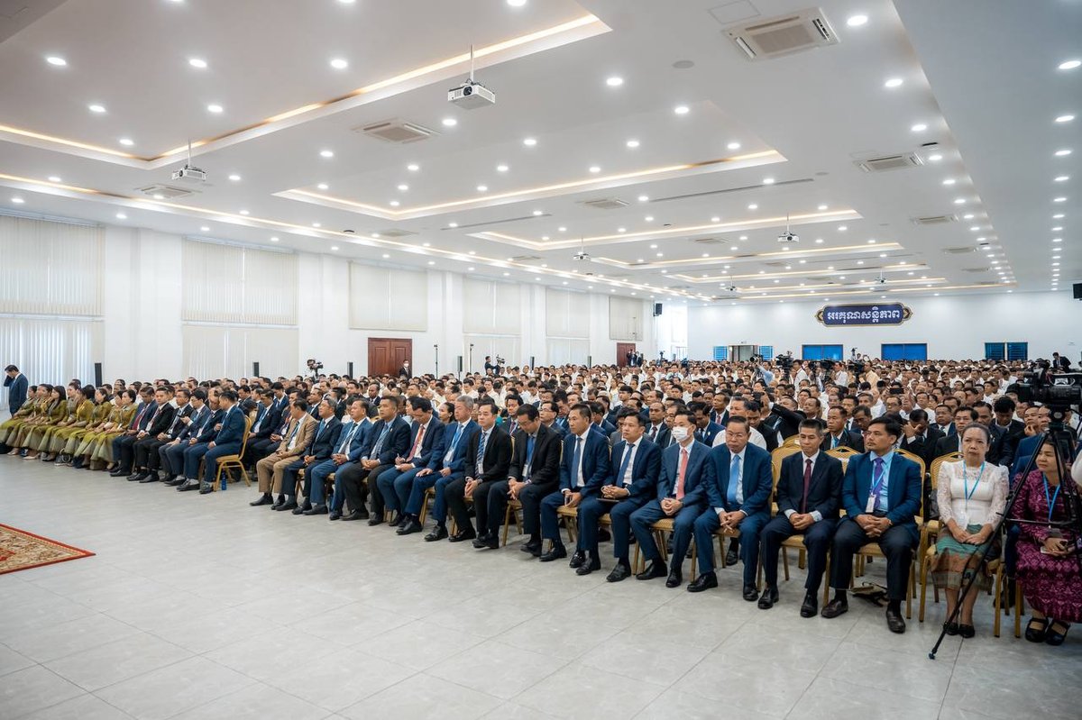 柬埔寨卫生部部长秦拉出席第11届全国阿查会议