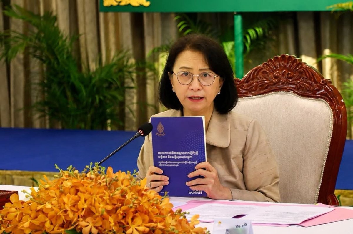 柬埔寨卫生部近日举行研讨会,正式审议并认可了关于女性