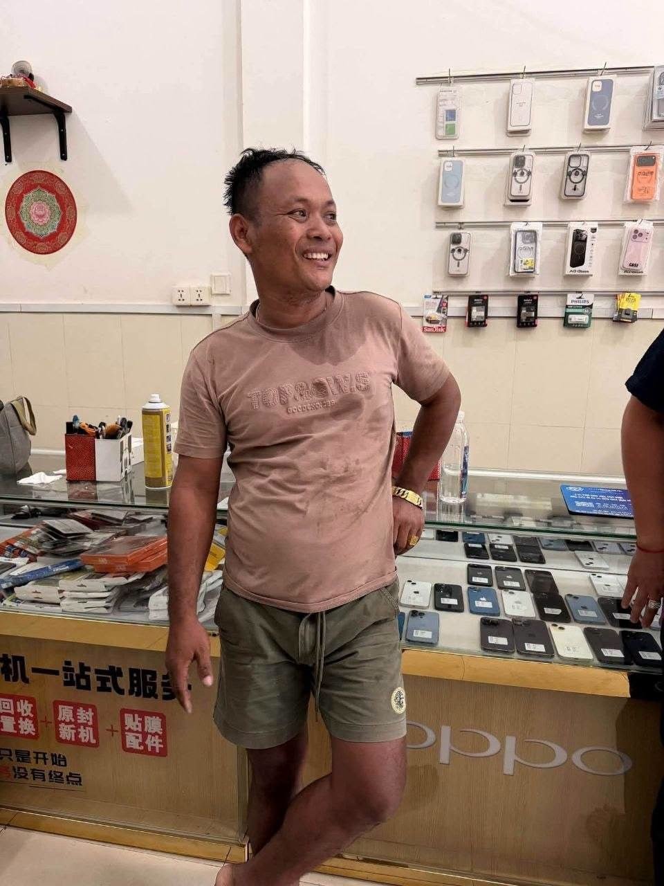 自称记者涉嫌勾结电诈团伙 运输非法设备被捕
