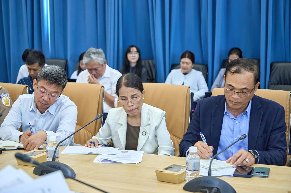 柬埔寨卫生部召开全民健康覆盖政策执行会议