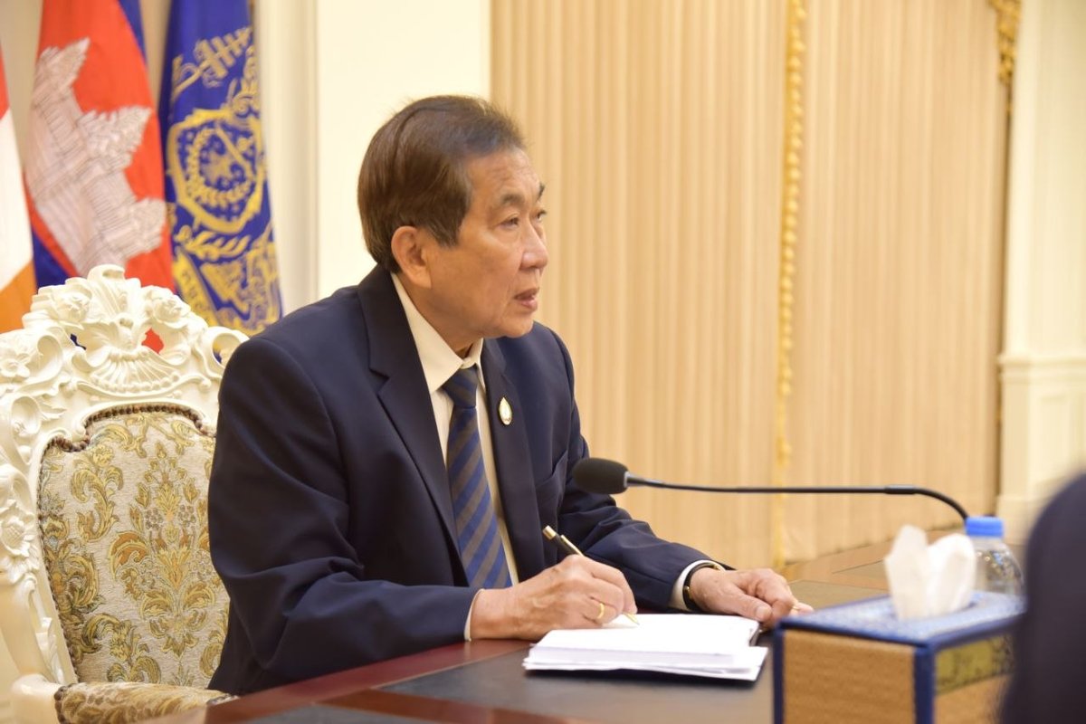 柬埔寨卫生部举行韩国奖学金生座谈会