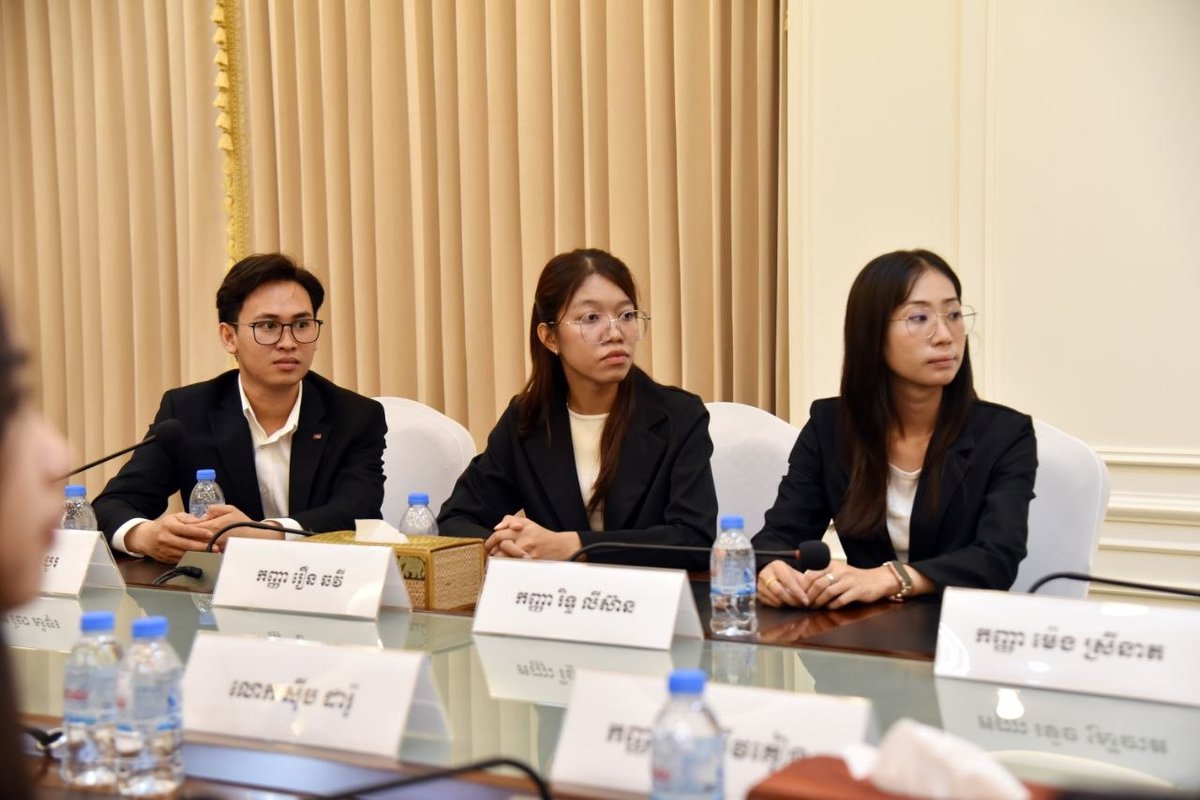 柬埔寨卫生部举行韩国奖学金生座谈会