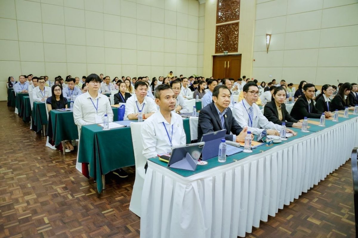 第10届柬埔寨儿科医学会议在暹粒开幕