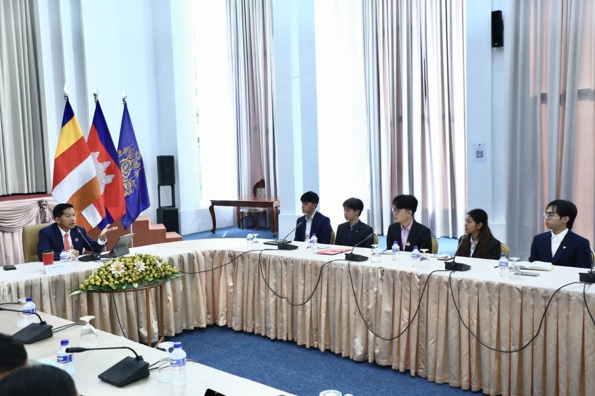 柬埔寨发展理事会举办2026年奖学金获得者指导会