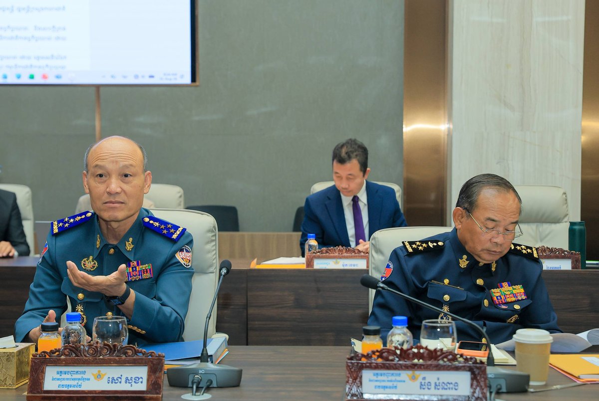 柬埔寨国家兵役义务委员会组成正式公布 狄西哈主持会议