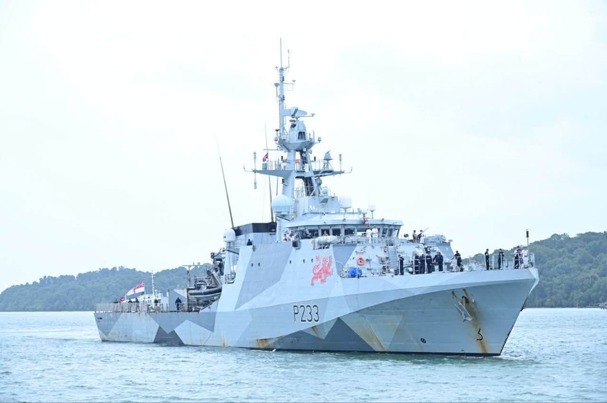 英国海军HMS TAMAR号舰艇于8月20日抵达云壤海军基地