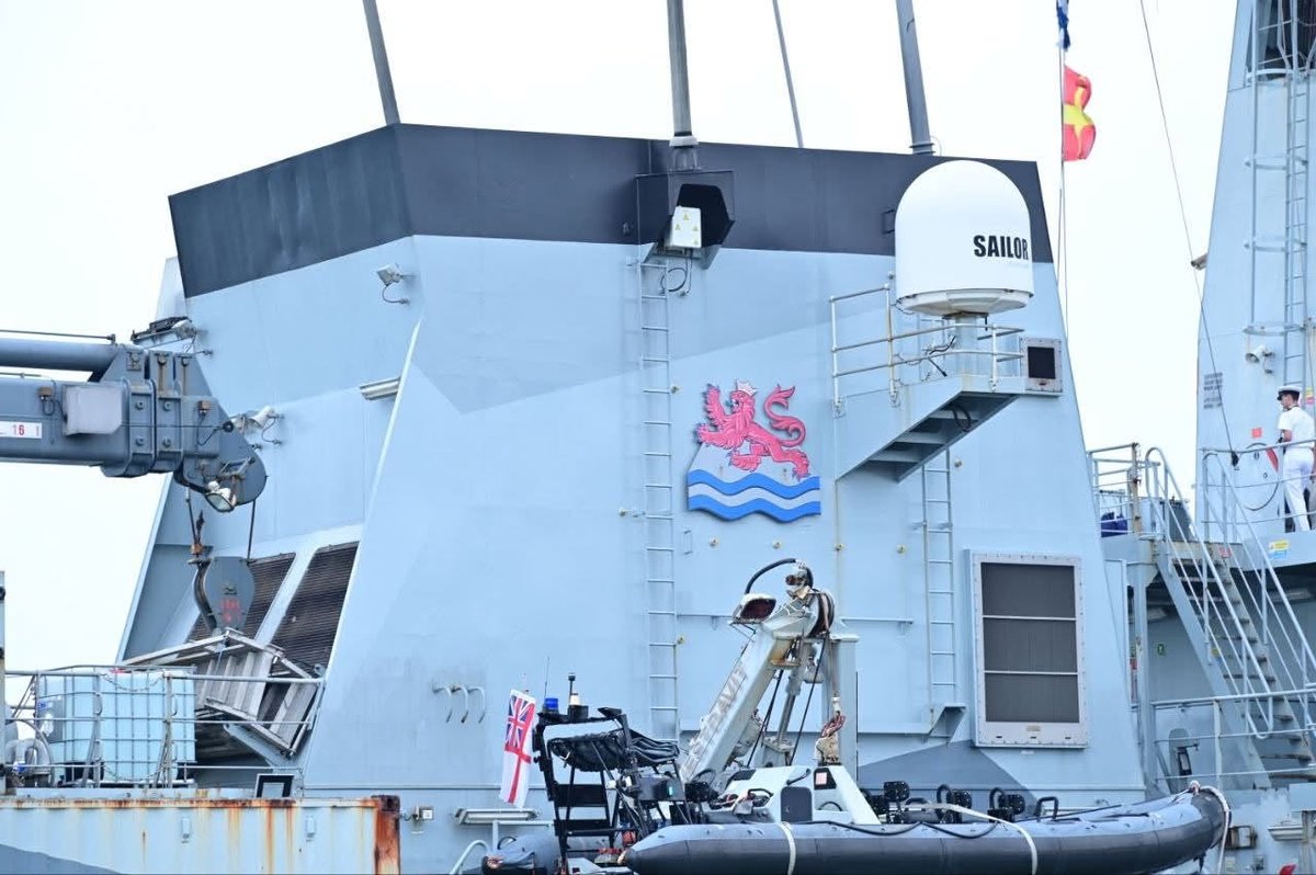 英国海军HMS TAMAR号舰艇于8月20日抵达云壤海军基地