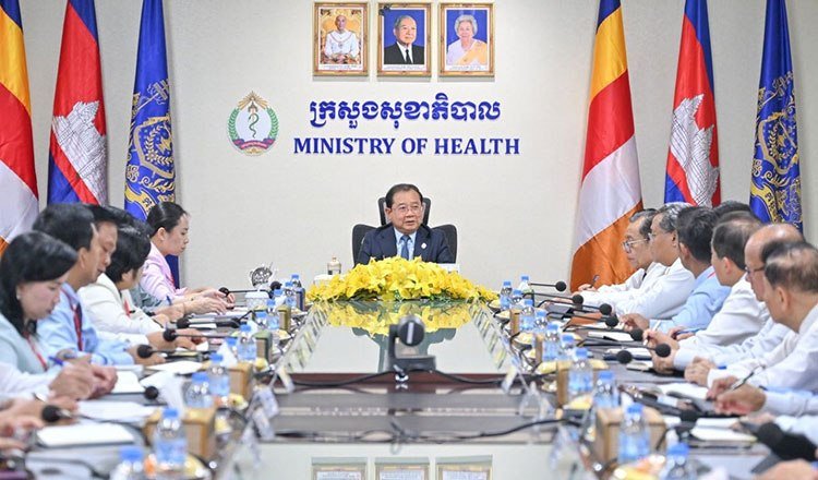 卫生部部长秦拉呼吁加强公共卫生教育 提升疾病预防意识