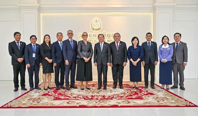 卫生部长秦拉重申,联合国人口基金是柬埔寨不可或缺的战略伙伴,