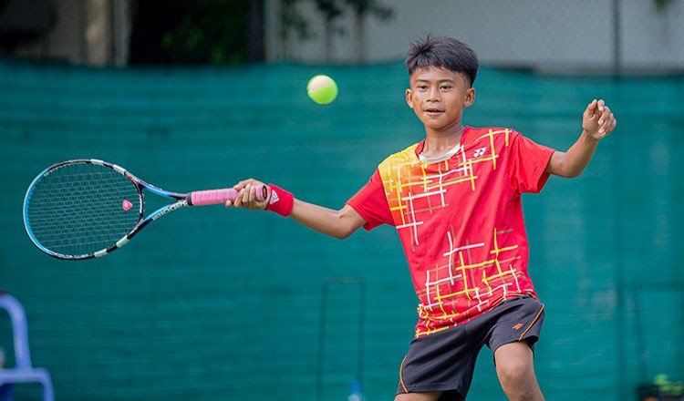柬埔寨NextGen青少年网球项目重启 鼓励学生参与